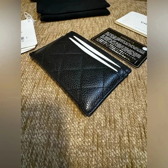 ❤️ Authentic Chanel Classic Card Holder Black Caviar Leather W/ Receipt & Box ❤️ - Picture 11 of 12